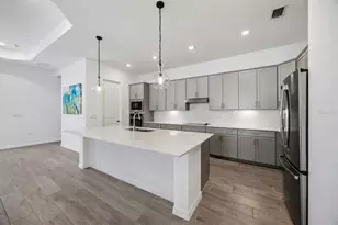 17637 Santorini Ct, Venice, FL 34293 - Photo 9
