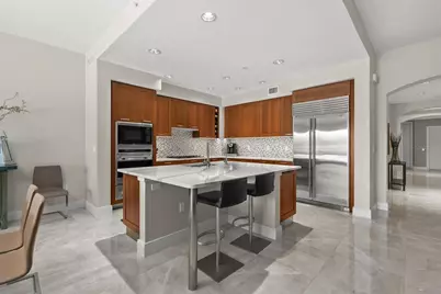 888 S Orange Avenue #2C, Sarasota, FL 34236 - Photo 5