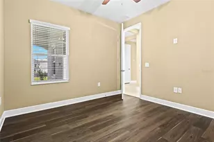 10112 Lake Wales Cir, Sarasota, FL 34241 - Photo 23