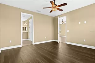 10112 Lake Wales Cir, Sarasota, FL 34241 - Photo 17