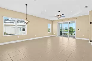 10112 Lake Wales Cir, Sarasota, FL 34241 - Photo 13