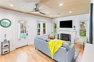 642 Ohio Pl, Sarasota, FL 34236 - Photo 11