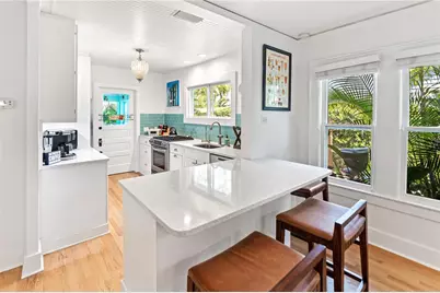 642 Ohio Place, Sarasota, FL 34236 - Photo 23
