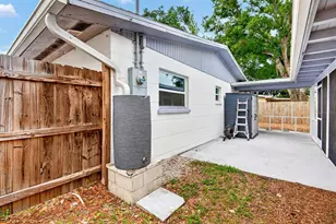916 Pattison Ave, Sarasota, FL 34237 - Photo 31