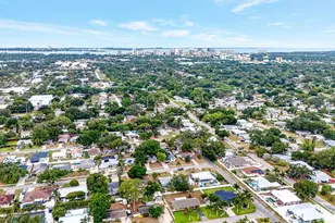 916 Pattison Ave, Sarasota, FL 34237 - Photo 37