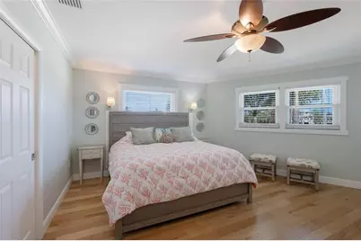 221 85th Street, Holmes Beach, FL 34217 - Photo 17