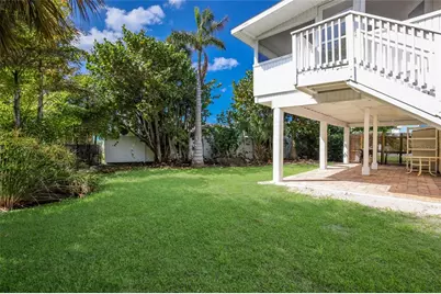 221 85th Street, Holmes Beach, FL 34217 - Photo 31