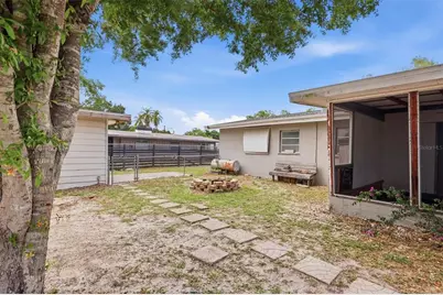 3316 Jolson Drive, Sarasota, FL 34237 - Photo 23
