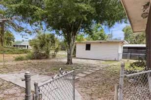 3316 Jolson Dr, Sarasota, FL 34237 - Photo 21