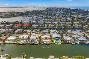 512 67th St, Holmes Beach, FL 34217 - Photo 3