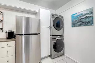 1903 Oak St, Sarasota, FL 34236 - Photo 9