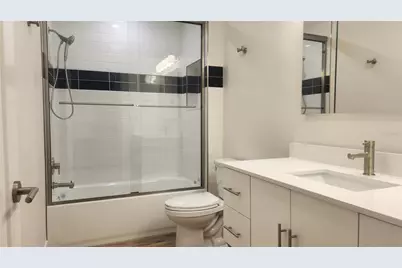 2117 5th Street #Front House, Sarasota, FL 34237 - Photo 21