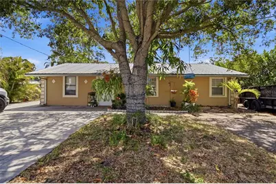 5727 11th Street E, Bradenton, FL 34203 - Photo 3