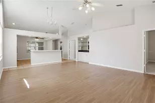 4779 Tivoli Pl, Sarasota, FL 34235 - Photo 9