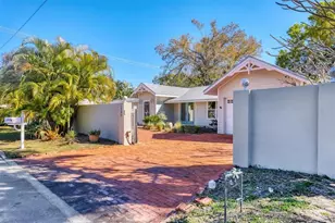1792 Floyd St, Sarasota, FL 34239 - Photo 1