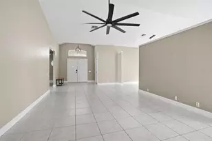 14305 Tennyson Dr, Hudson, FL 34667 - Photo 9
