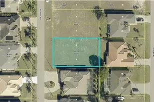 601 SW 39th Ave, Cape Coral, FL 33991 - Photo 1