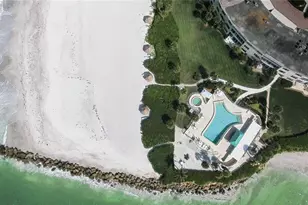 100 Sands Point Rd, Longboat Key, FL 34228 - Photo 39