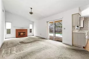 6909 9th Ct E, Sarasota, FL 34243 - Photo 17