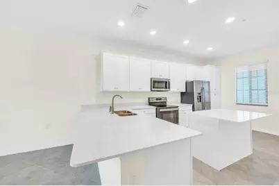 17510 Gawthrop Drive #404, Bradenton, FL 34211 - Photo 5