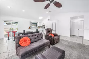 3514 69th St W, Bradenton, FL 34209 - Photo 9