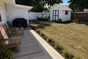 4205 Augustine Ave, Sarasota, FL 34231 - Photo 21