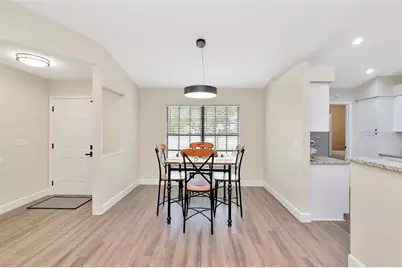 6104 26th Avenue E, Bradenton, FL 34208 - Photo 3