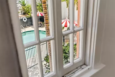 1221 N Palm Avenue #202, Sarasota, FL 34236 - Photo 33