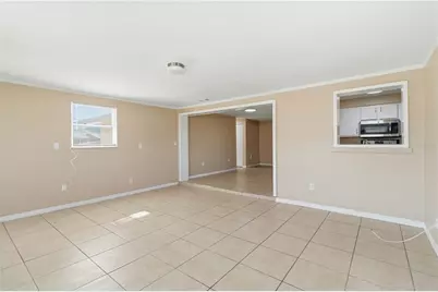 3170 Eden Mills Drive, Sarasota, FL 34237 - Photo 11