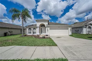 7601 Merchantville Cir, Zephyrhills, FL 33540 - Photo 43
