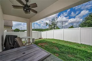7601 Merchantville Cir, Zephyrhills, FL 33540 - Photo 35