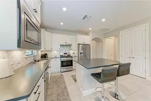 7018 Holbrook Cv, Bradenton, FL 34202 - Photo 17