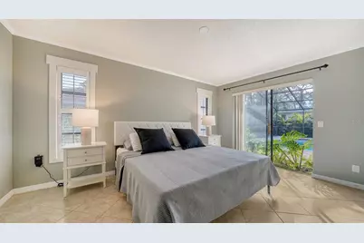 2291 Pine View Circle, Sarasota, FL 34231 - Photo 9
