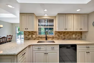 7312 5th Avenue NW, Bradenton, FL 34209 - Photo 5