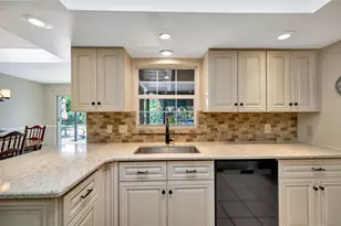 7312 5th Ave NW, Bradenton, FL 34209 - Photo 5