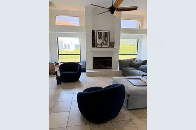 4931 Fallcrest Circle, Sarasota, FL 34233 - Photo 3