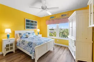 117 51st St, Holmes Beach, FL 34217 - Photo 35