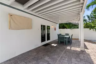 117 51st St, Holmes Beach, FL 34217 - Photo 53