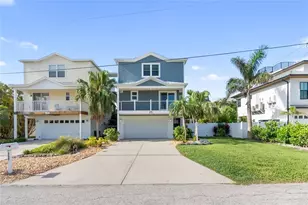 117 51st St, Holmes Beach, FL 34217 - Photo 59