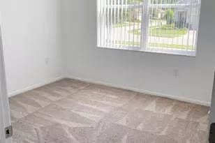 305 30th Ave W, Bradenton, FL 34205 - Photo 7