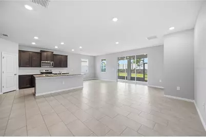 5719 Woodland Sage Drive, Sarasota, FL 34238 - Photo 9