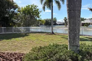 7779 Arolla Pine Blvd, Sarasota, FL 34240 - Photo 3