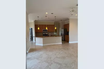 7779 Arolla Pine Boulevard, Sarasota, FL 34240 - Photo 9