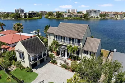 6438 Hollywood Boulevard, Sarasota, FL 34231 - Photo 1