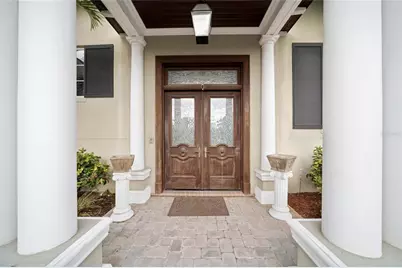 6438 Hollywood Boulevard, Sarasota, FL 34231 - Photo 13