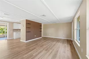 5984 Diana Rd, Venice, FL 34293 - Photo 9
