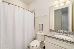 825 Seascape Pl, Sarasota, FL 34240 - Photo 19