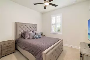 825 Seascape Pl, Sarasota, FL 34240 - Photo 59