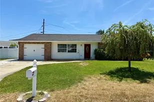 3607 Cambridge Dr W, Bradenton, FL 34205 - Photo 3