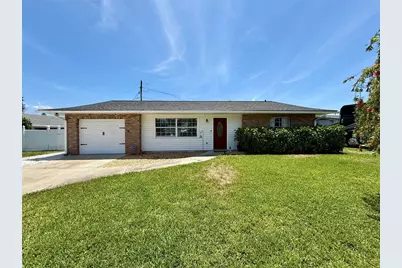 3607 Cambridge Dr W, Bradenton, FL 34205 - Photo 1